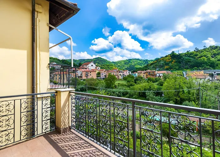 Hostdomus-country House Orco Feglino